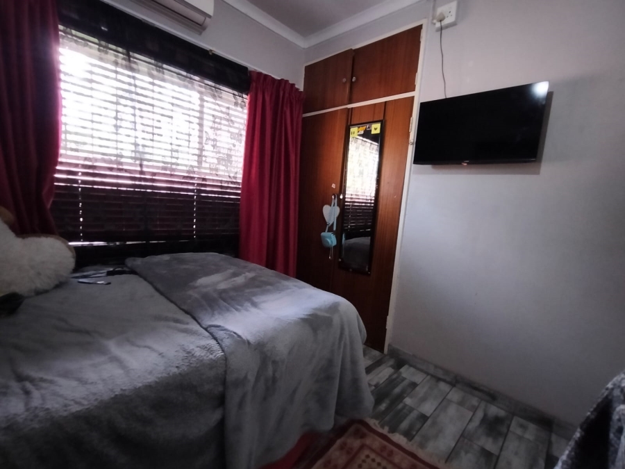 3 Bedroom Property for Sale in Geelhoutpark North West
